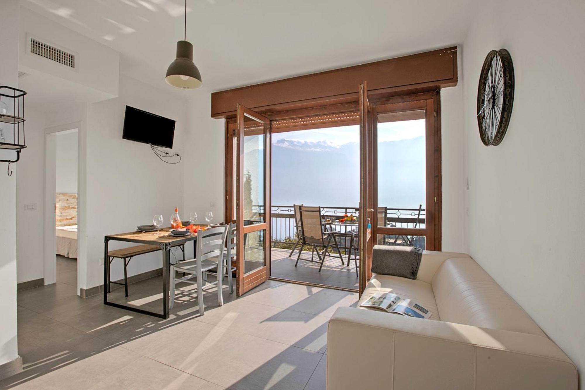 Casa Dei Nonni Apartments - Happy Rentals トレモージネ エクステリア 写真